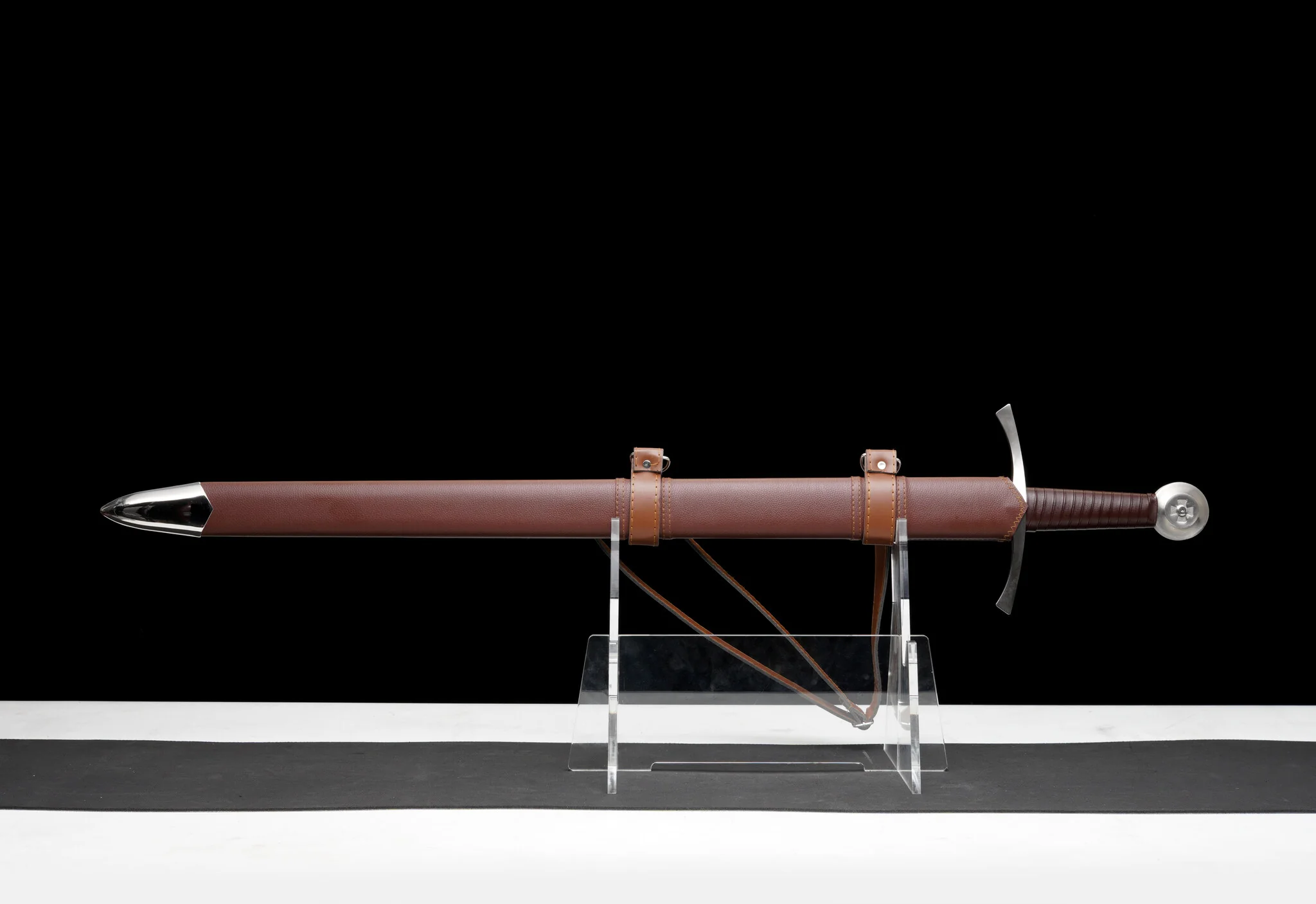 Épée Longue Couronne de Fer