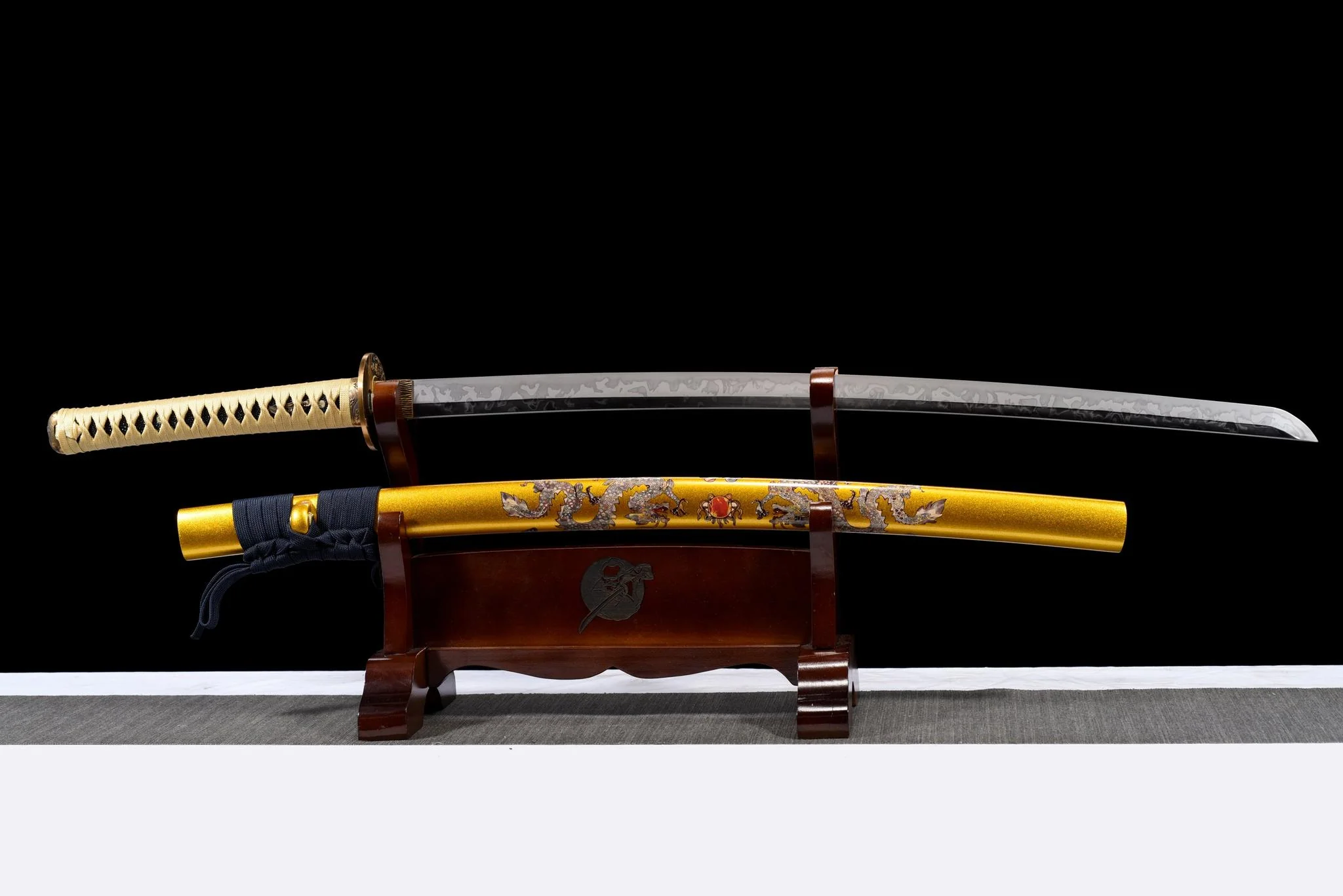 Katana Kogane Ryu é»ééŸ