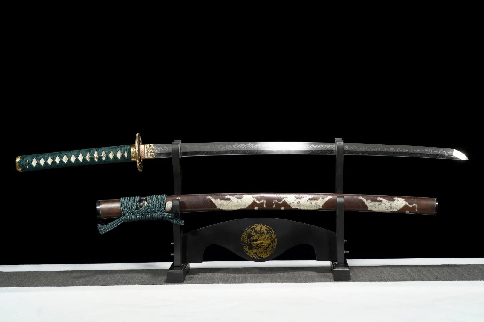 Katana Tora è