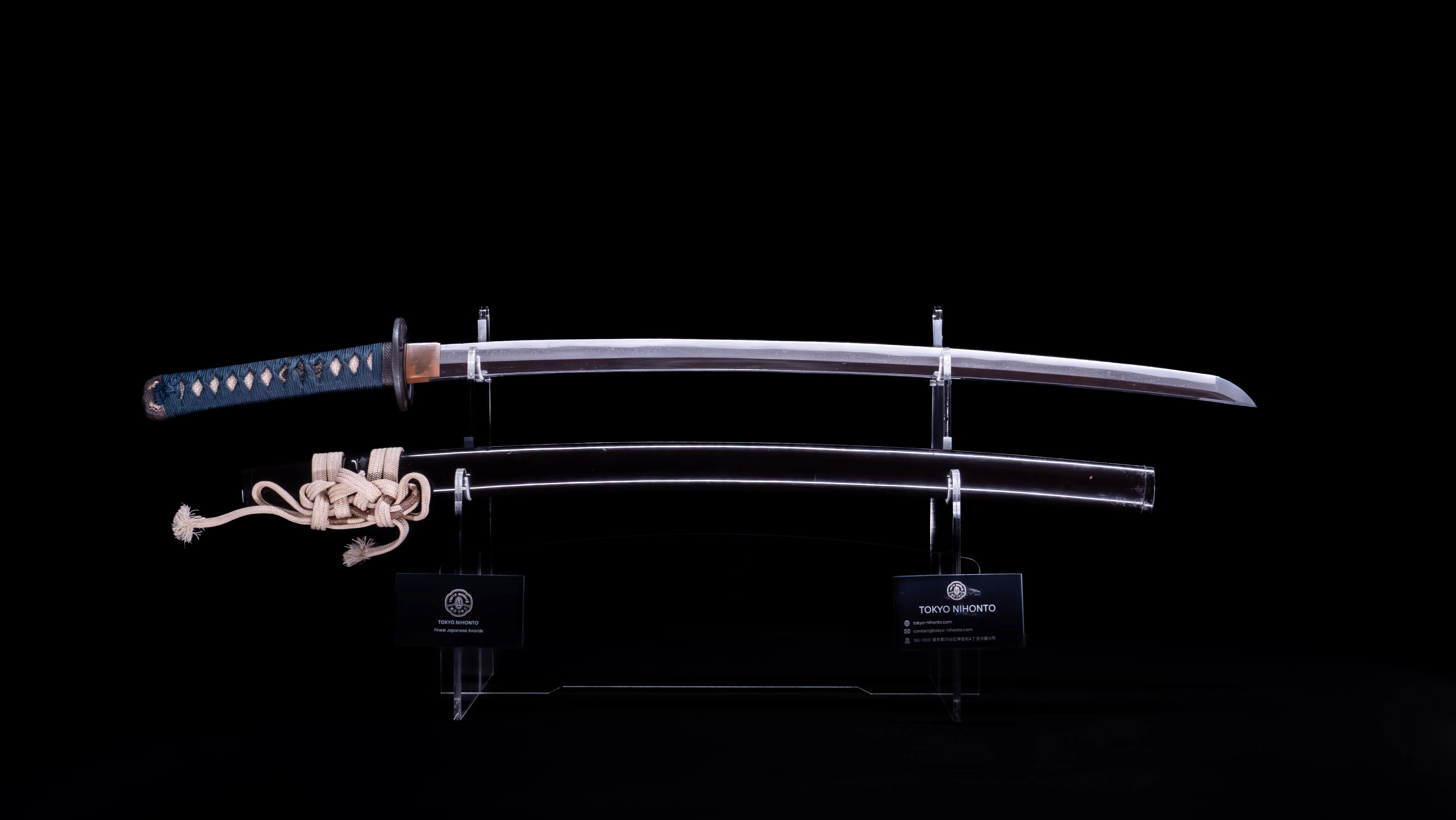 Sabre Antique Katana Japonais avec Tsuba Sukashi à Motif de Feuille