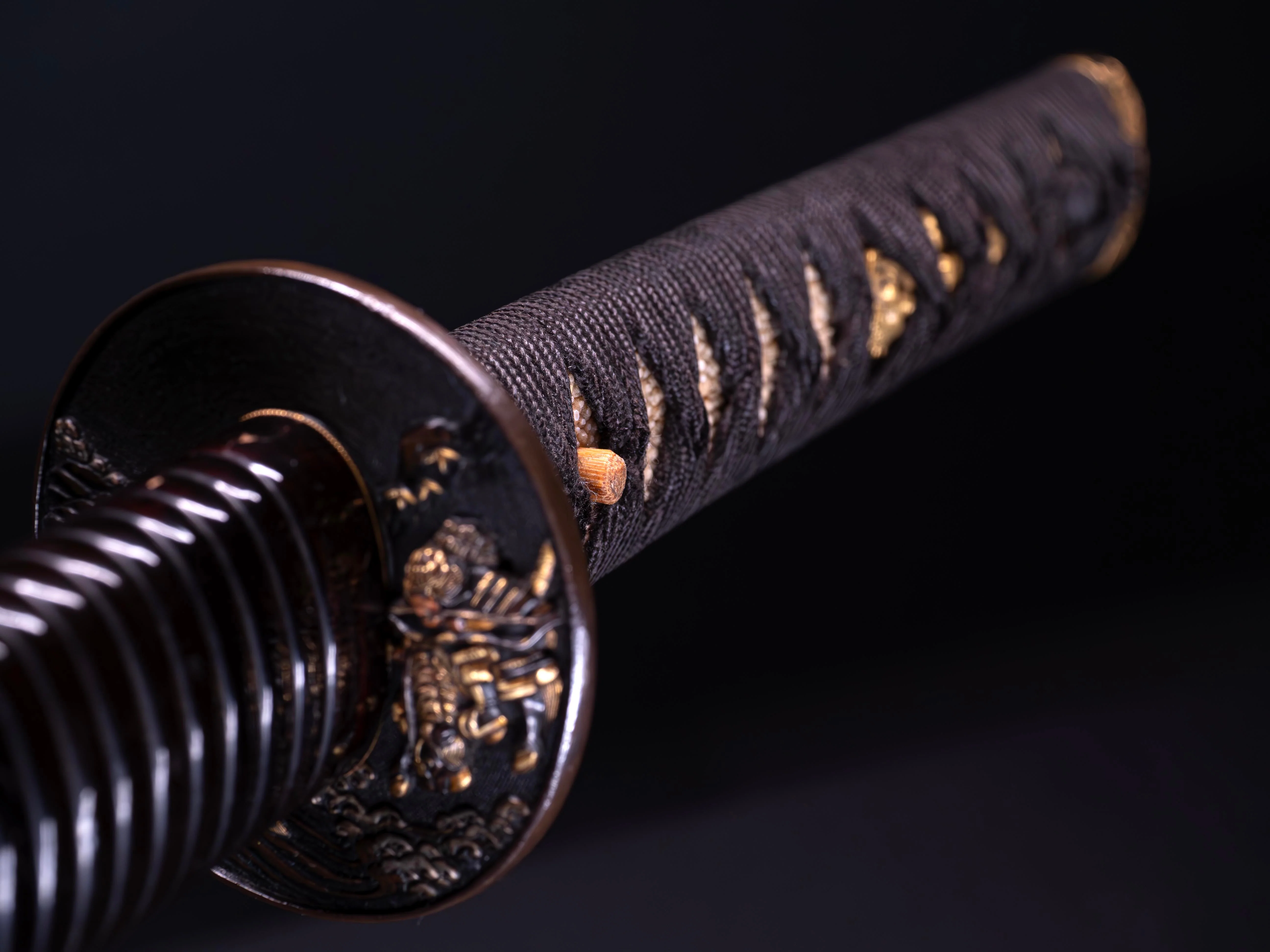 Sabre Japonais Antique Katana, Montures en Shakudo et Saya de Style Inrō - Image 23
