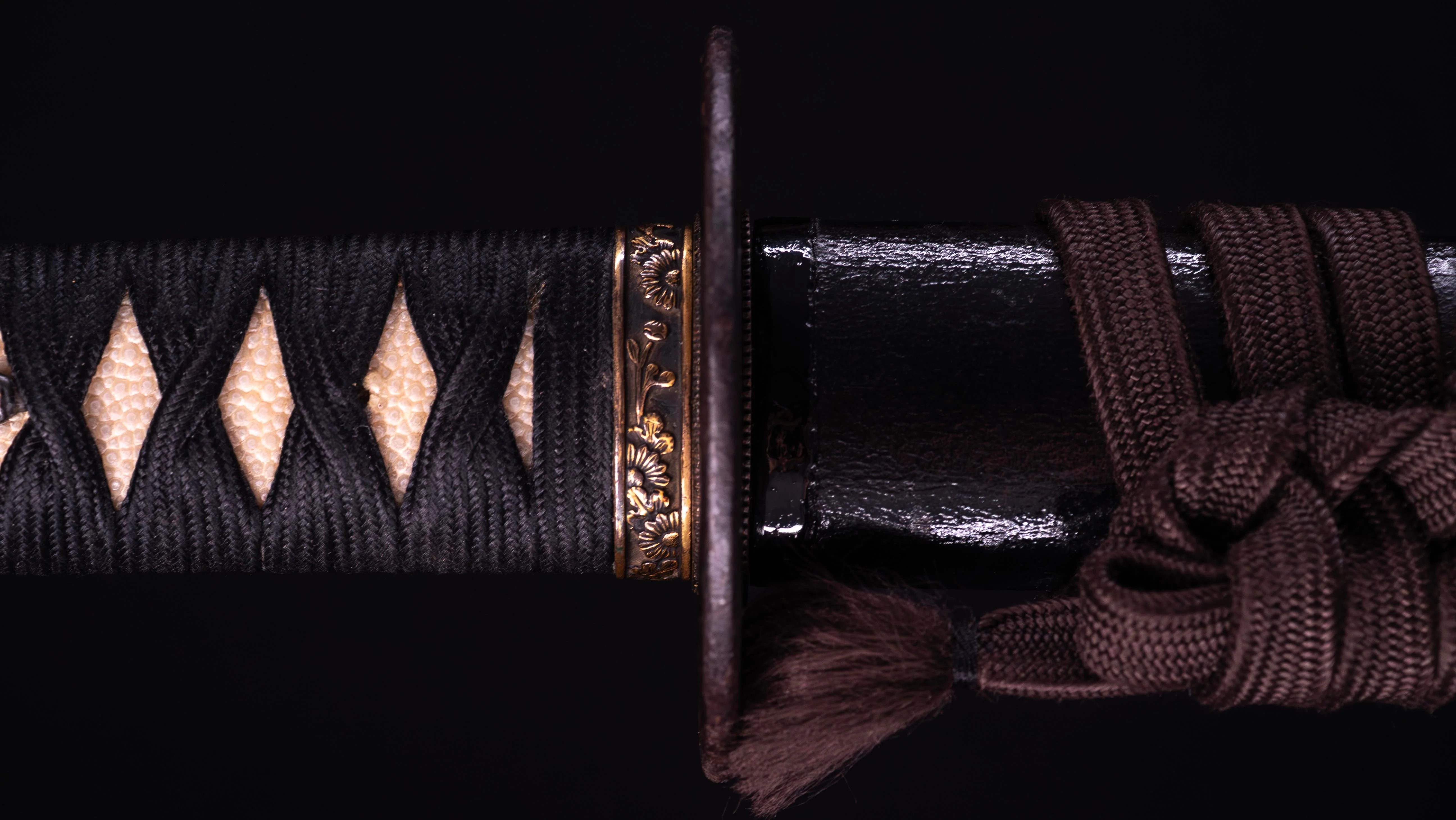 Sabre Katana Japonais Antique avec Tsuba en Fer et Koshirae Noir - Image 21
