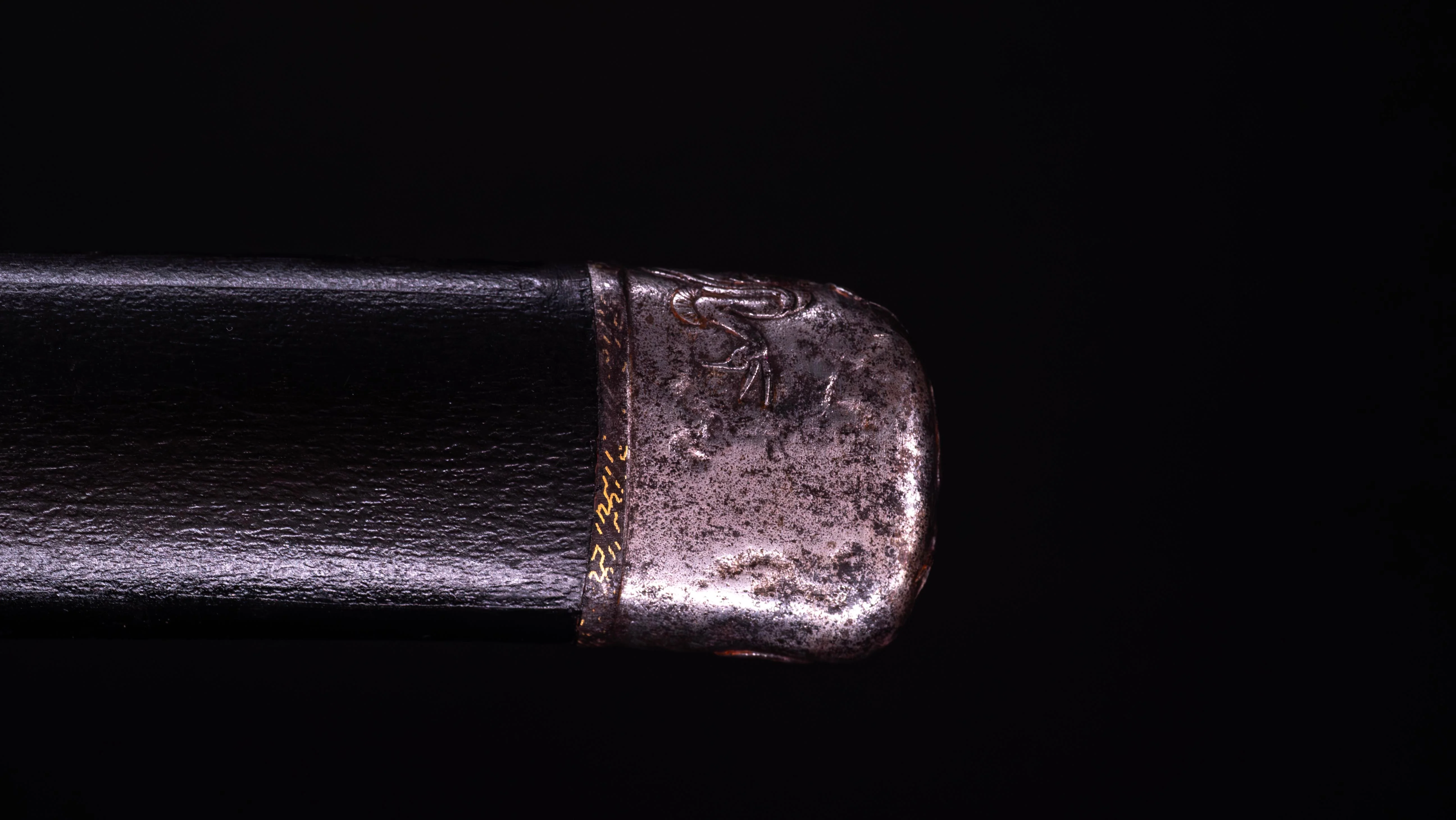 Sabre Katana Japonais Antique avec Tsuba en Fer et Koshirae Noir - Image 24